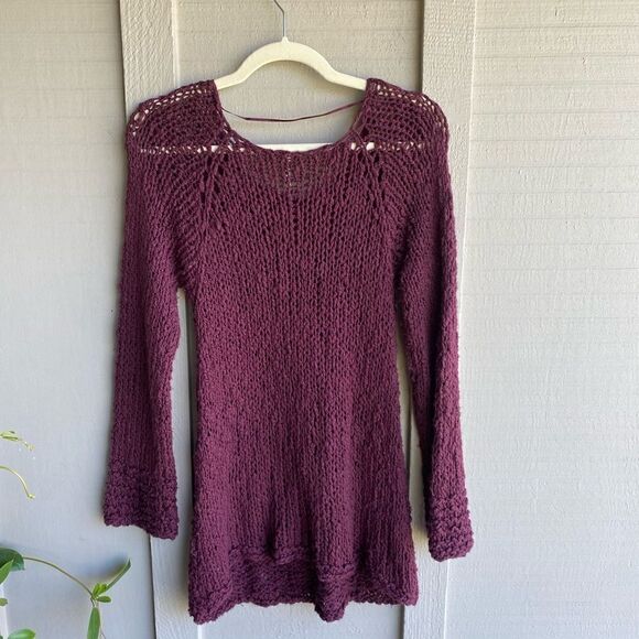 NWT Free People Long Sleeve Maroon pullover sweater  Size: XS - Picture 3 of 7